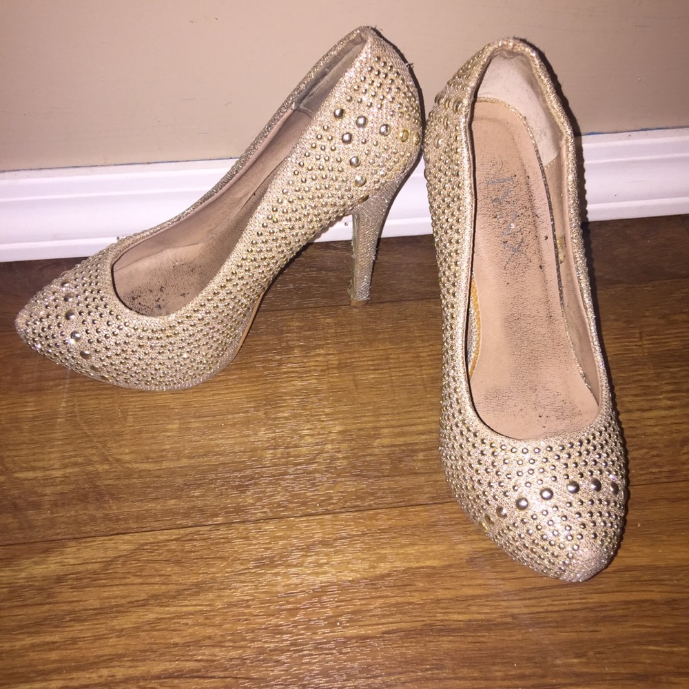 Sparky Heels